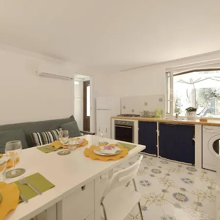 Apartamento Ensemble: Casa Con Giardino