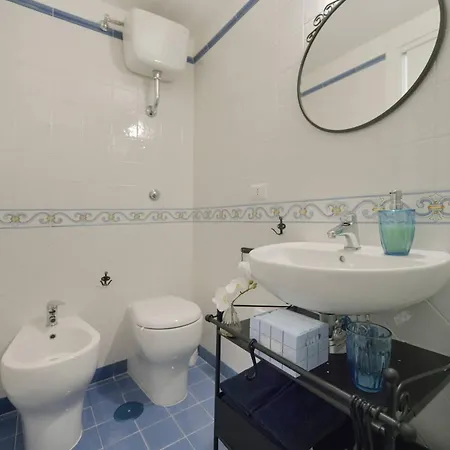 Apartamento Ensemble: Casa Con Giardino Procida
