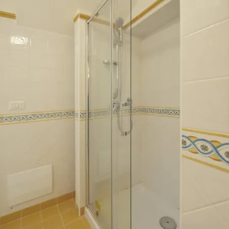 Apartamento Ensemble: Casa Con Giardino Procida